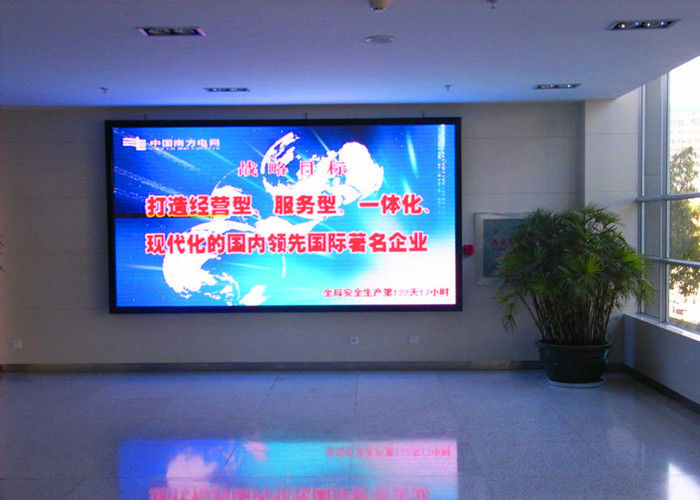 Çin Profesyonel kapalı tam renkli led ekran, P4 kapalı sabit kurulum led panel Fabrika