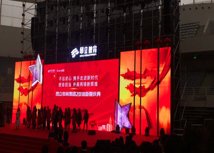 Çin P5 Tam Renkli Dış Mekan LED Ekran, Mobil LED Reklam Panosu Kolay Kurulum Fabrika