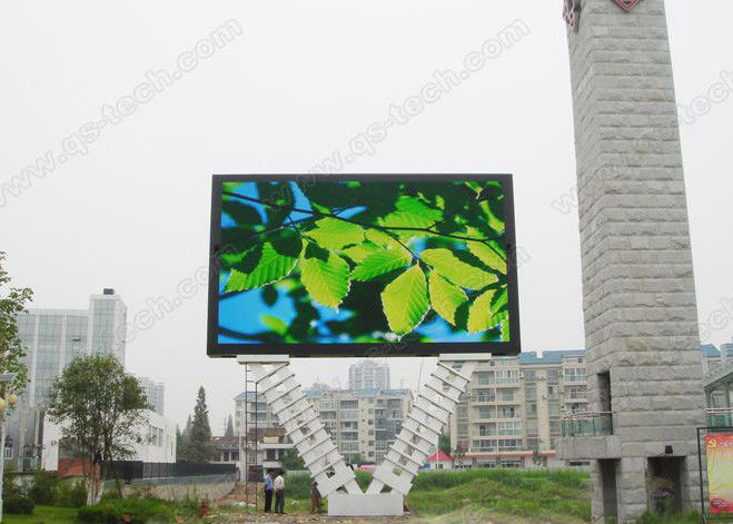 Çin Programlanabilir P4 Yüksek Çözünürlüklü LED Ekran Video Reklamcılığı LED Ayna Ekranı Fabrika