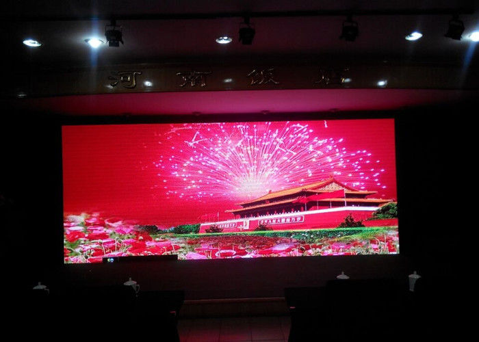Çin Sahne Etkinlikleri Kapalı Kiralama LED Ekran Video Duvar Kalıp Döküm 2.5mm Piksel Aralığı Fabrika